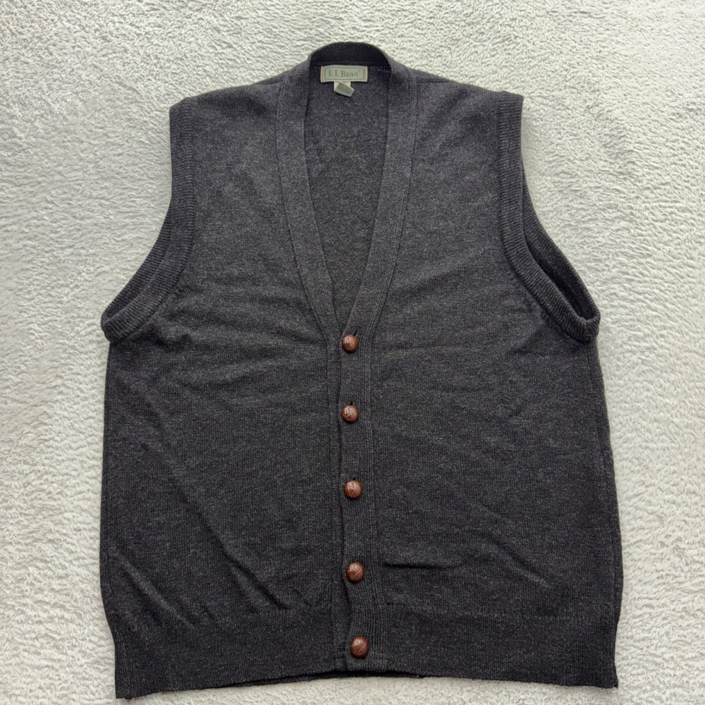 LL Bean Mens Lambswool Cardigan Vest Gray V-Neck Button Front Ireland Small